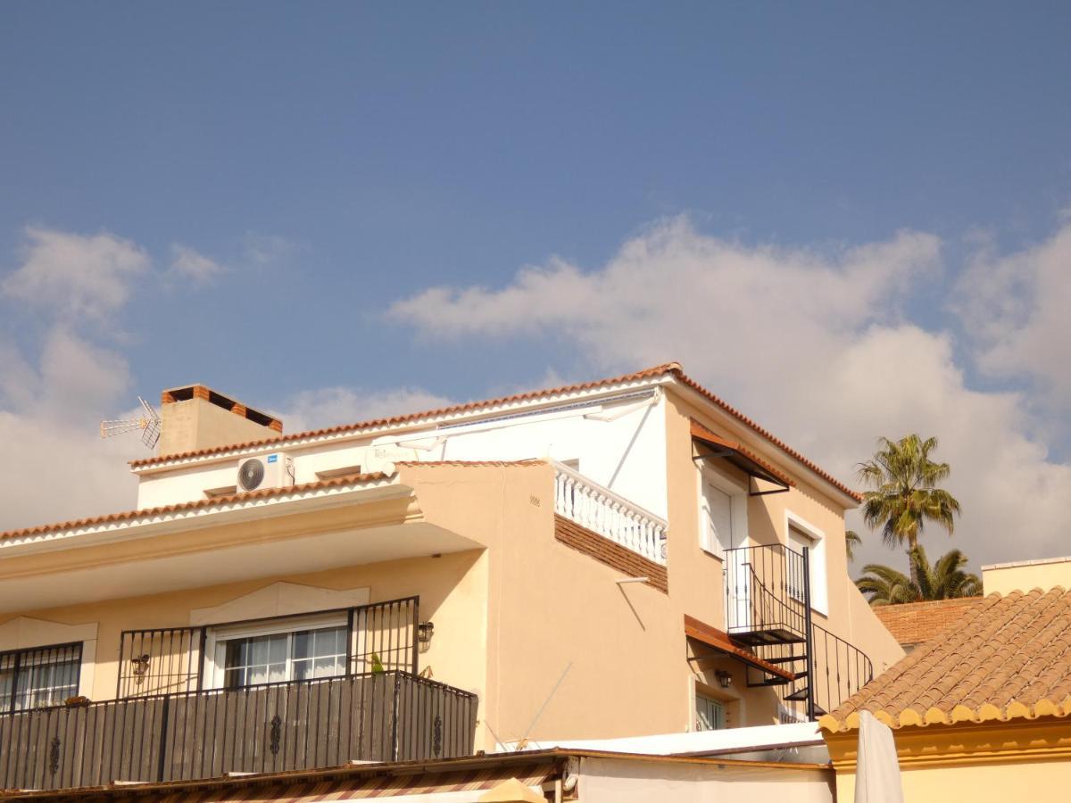 Top Floor Apartment Close To Beach Torre de Benagalbon Kültér fotó