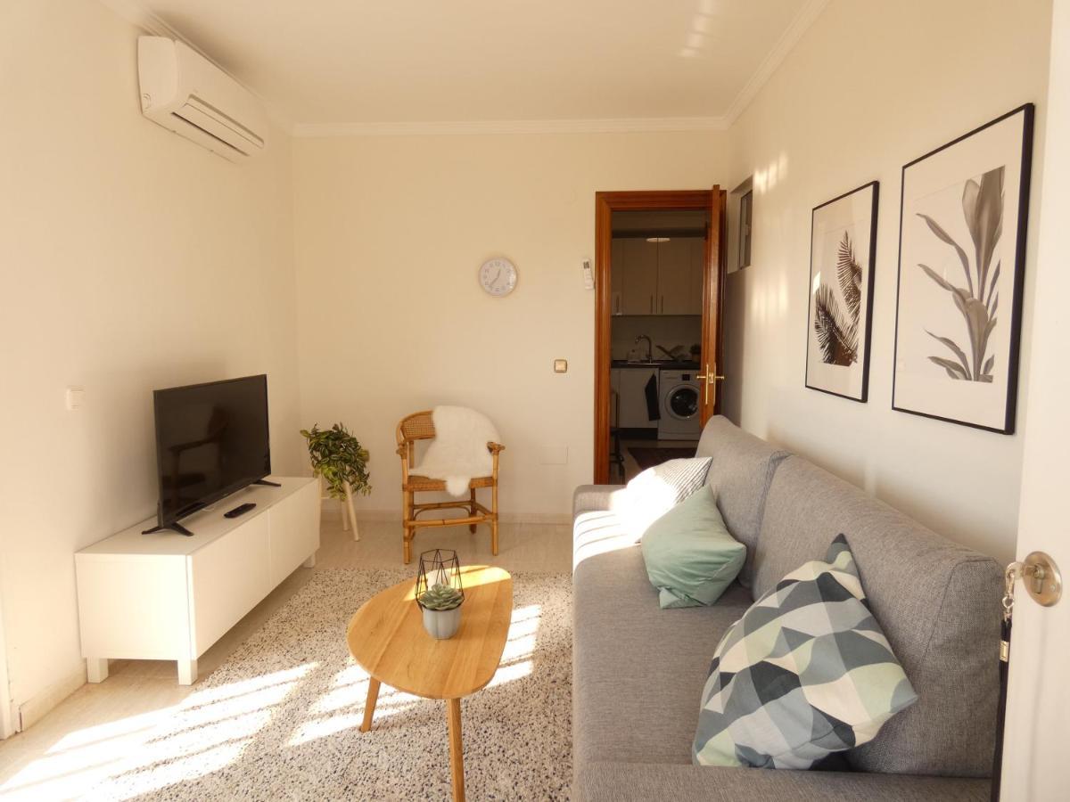 Top Floor Apartment Close To Beach Torre de Benagalbon Kültér fotó